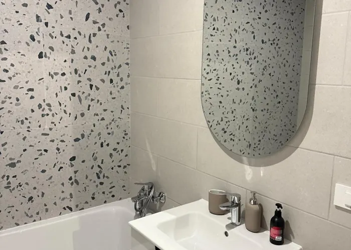 Axxis By Avs * Mamaia